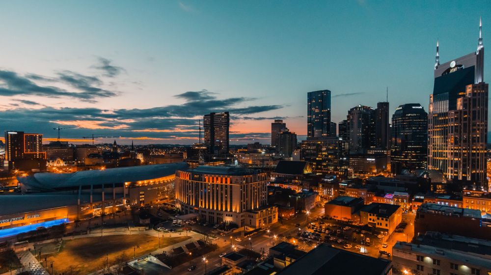 movers in nashville