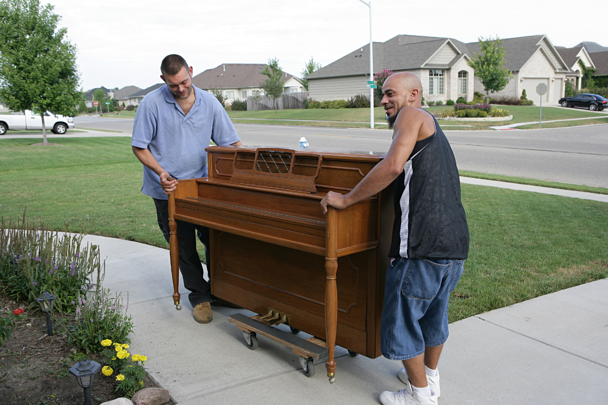 piano movers