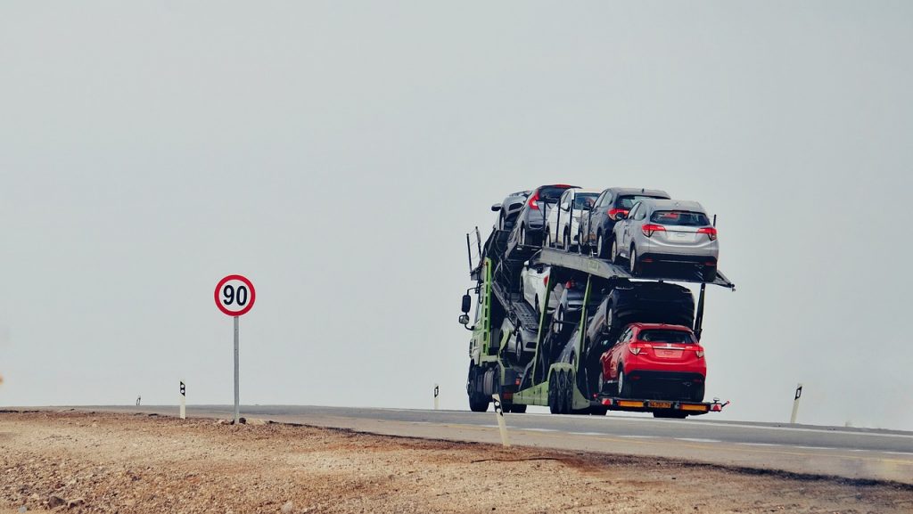 what does it cost to ship a car